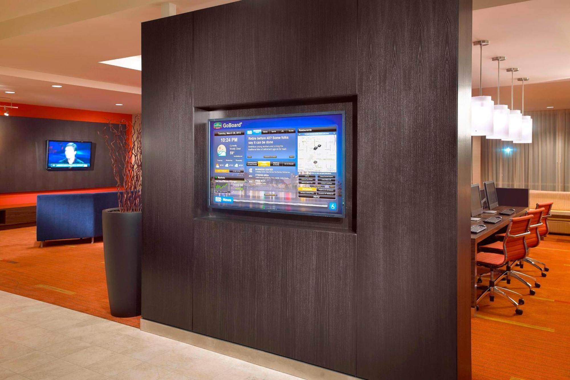 คอร์ตยาร์ด ลองบีช แอร์พอร์ต Hotel ภายนอก รูปภาพ